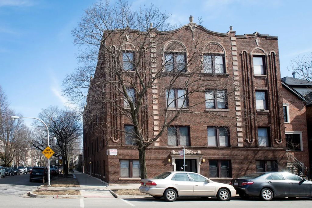 3325 N Lakewood Avenue Gdn, Chicago