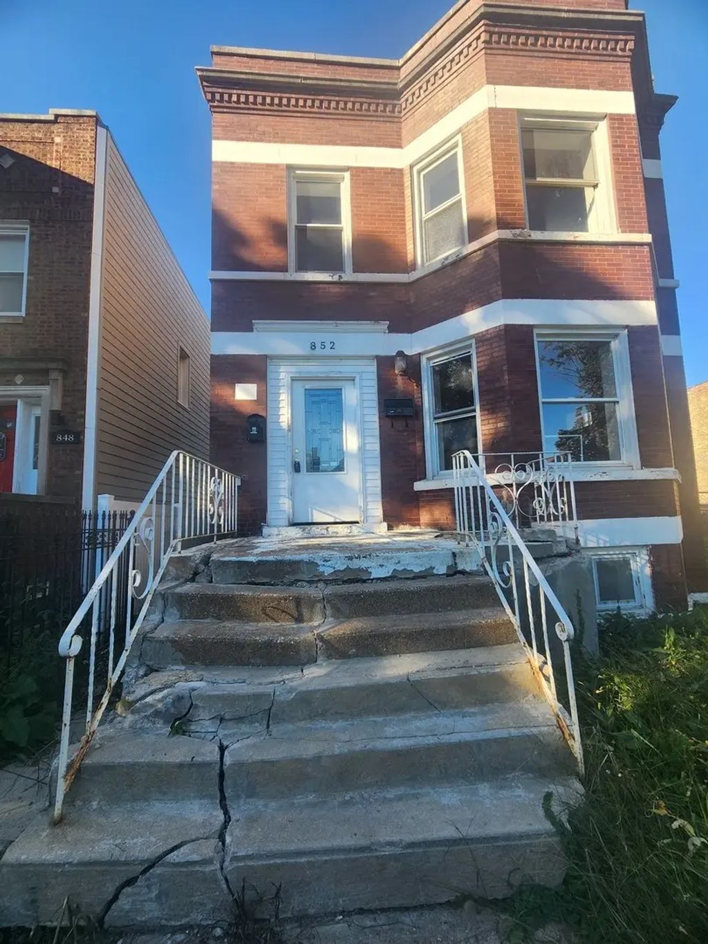 852 E 88th Street, Chicago