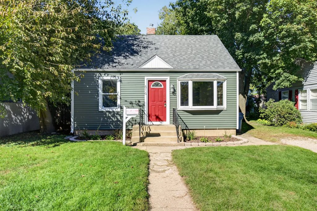 816 1st Avenue, Morris
