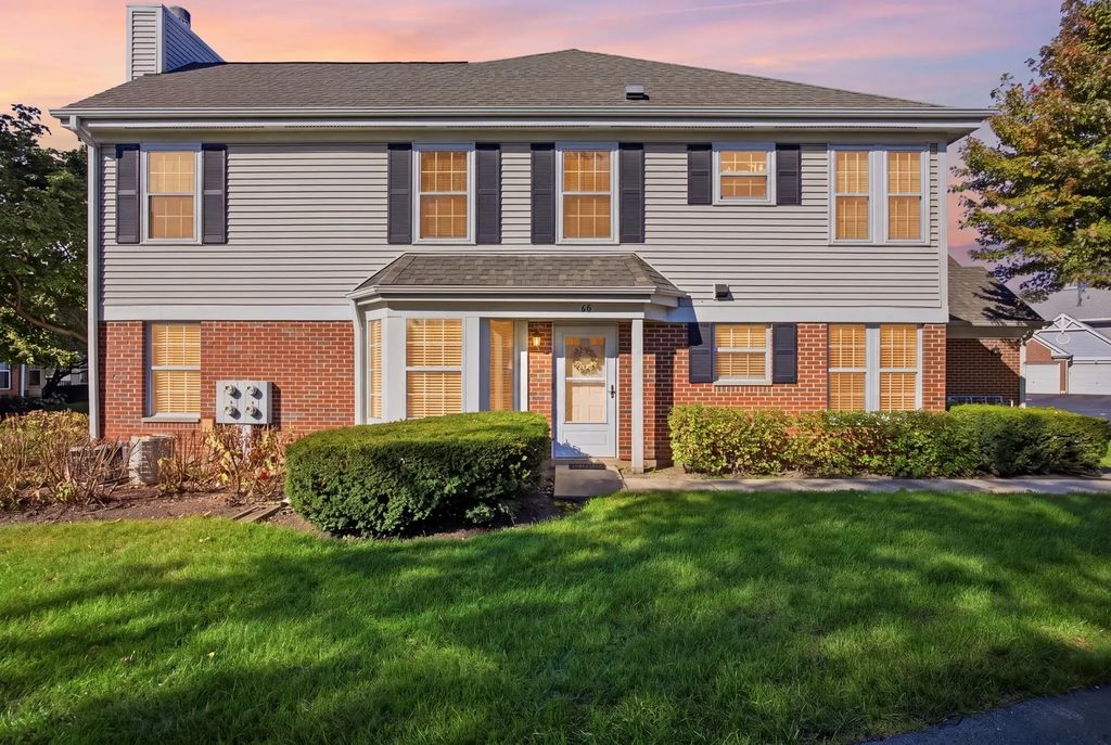 60 Winding Run Lane, Streamwood