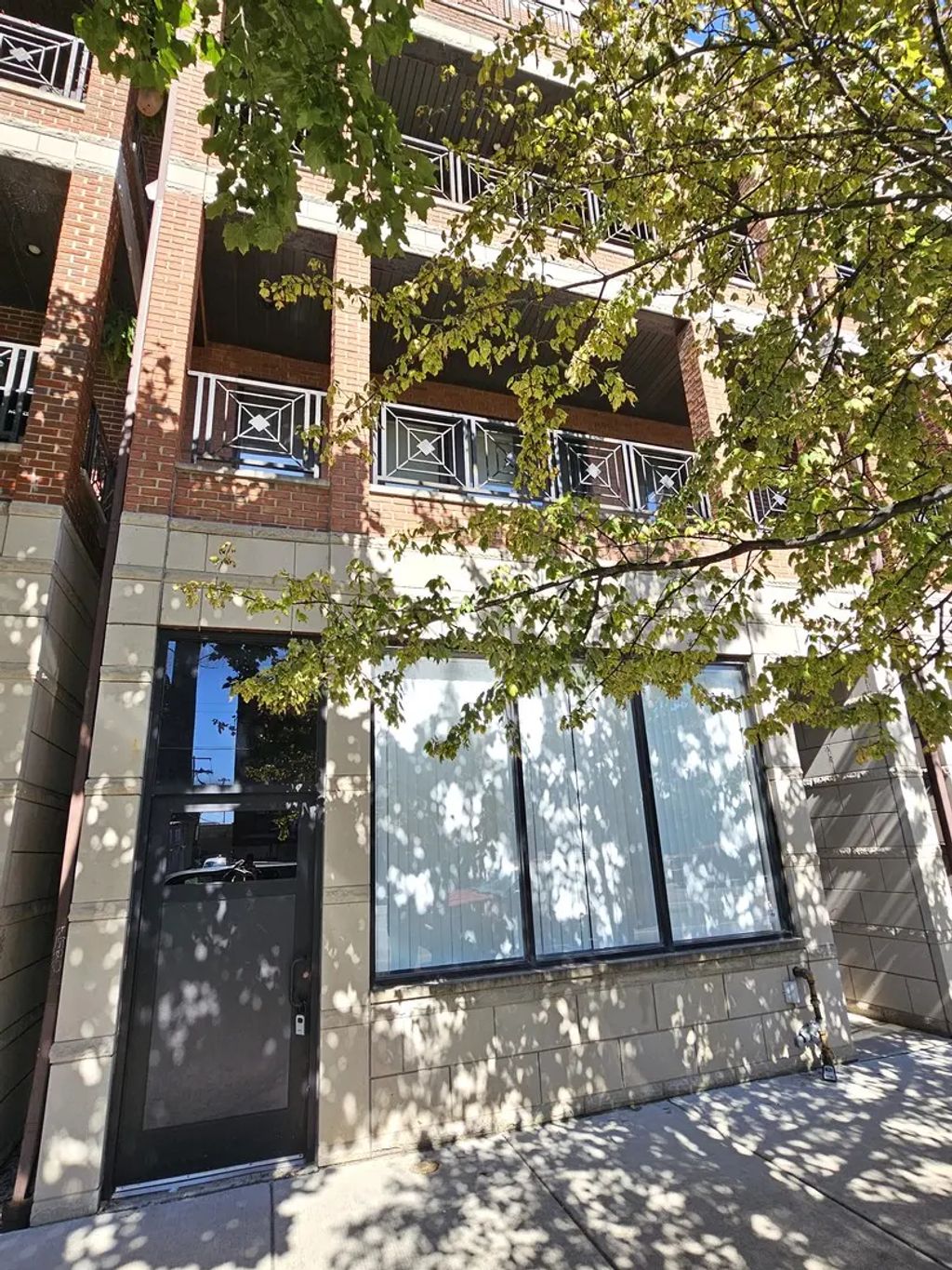 2708 W Chicago Avenue 1, Chicago