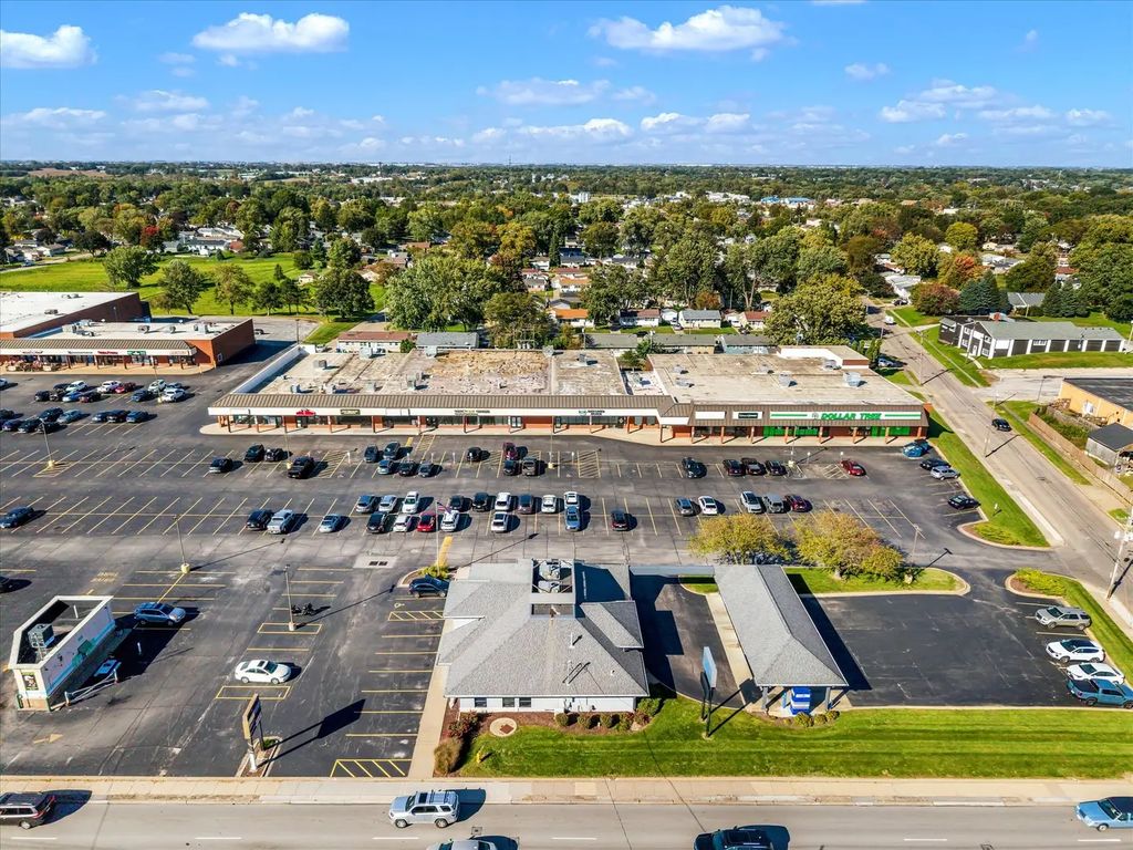 2720 W Locust Street 6b, Davenport