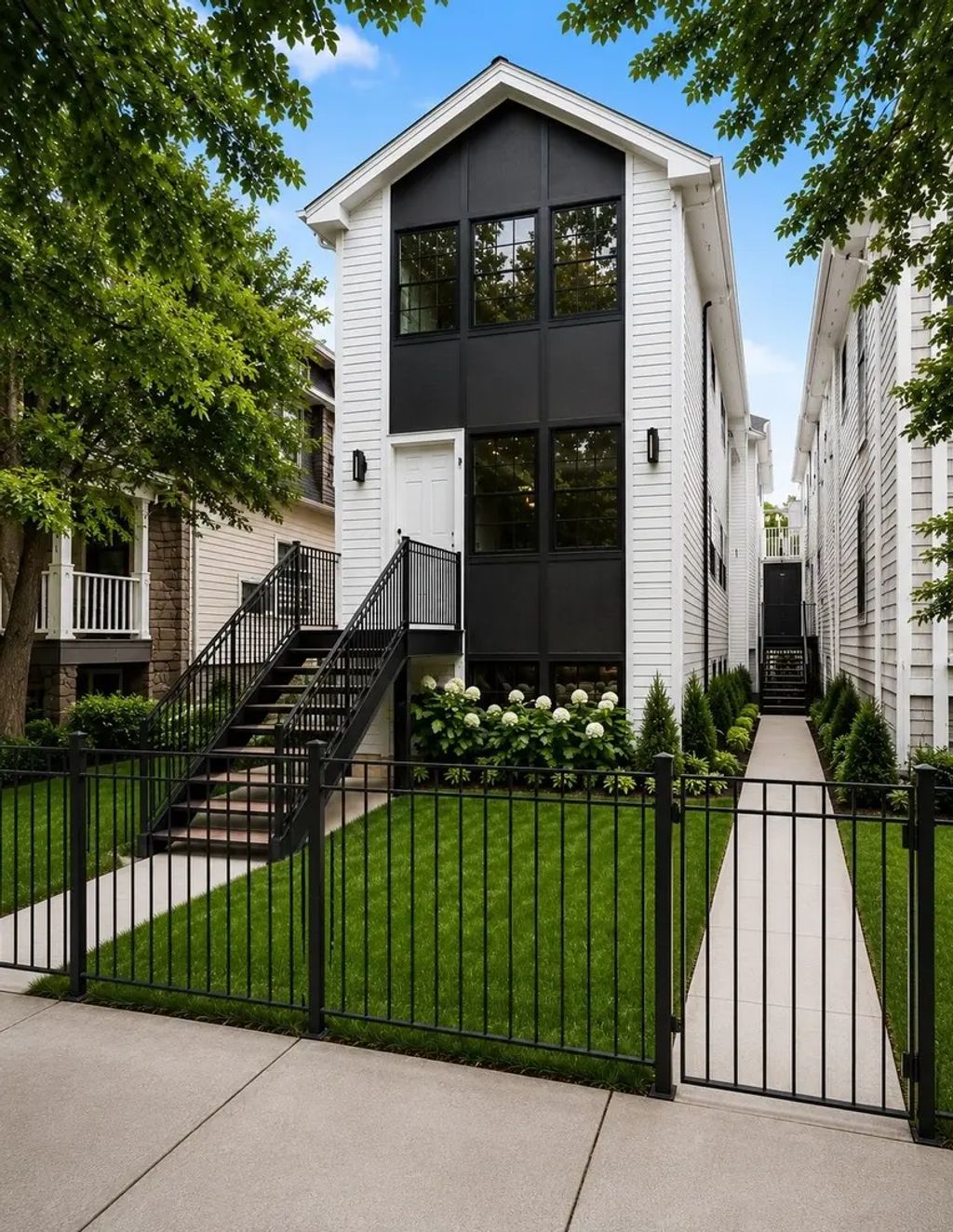 1938 N Sawyer Avenue 1, Chicago
