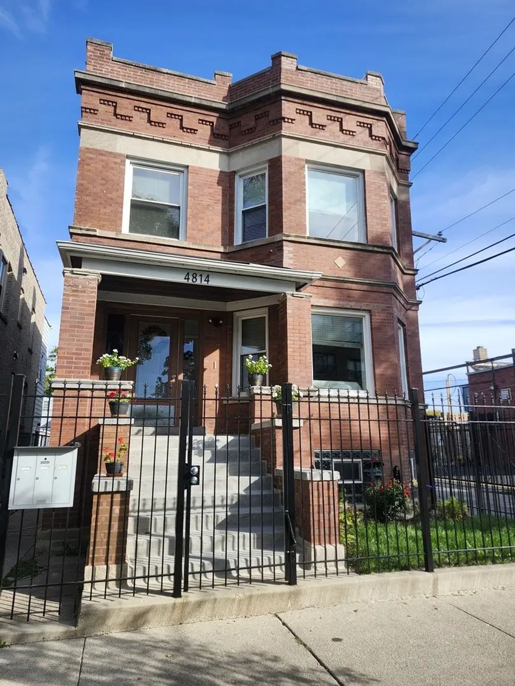 4814 W Van Buren Street 2, Chicago