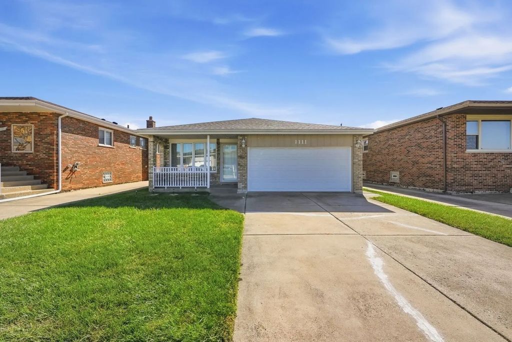 1111 Herbert Breclaw Drive, Calumet City