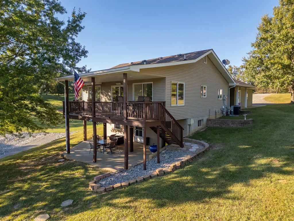 13017 Egypt Shores Road, Creal Springs