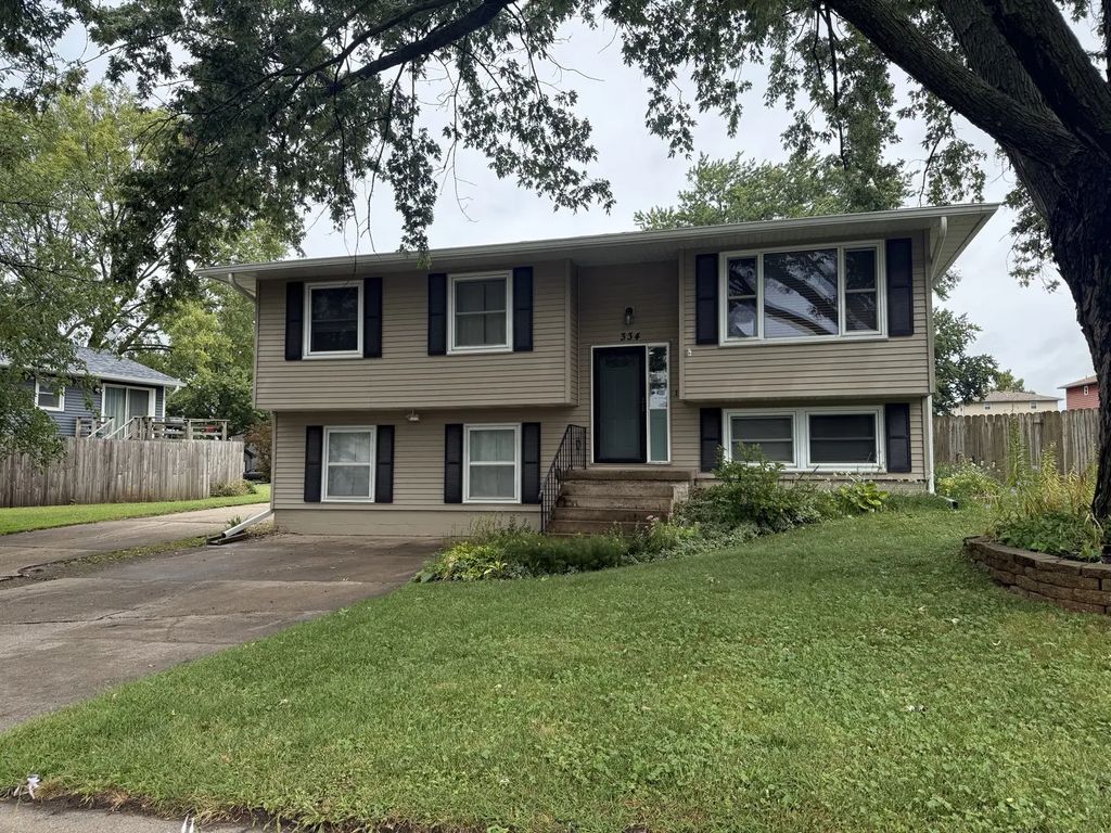 334 W 64th Street, Davenport