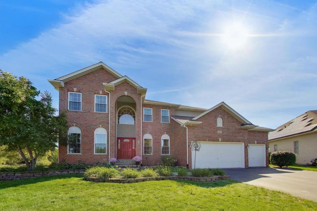 428 Sudbury Circle, Oswego