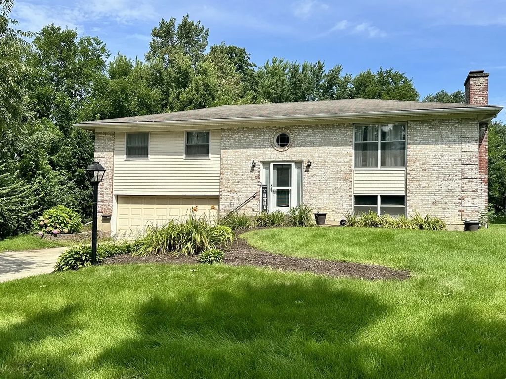 808 South Road, Lisle