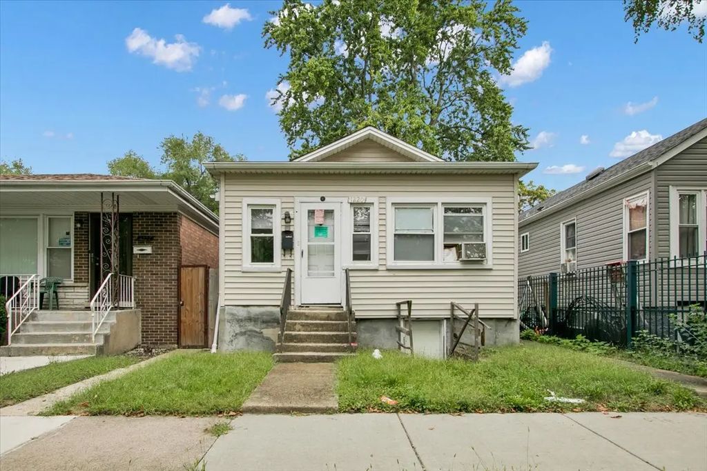 1220 W 109th Place, Chicago