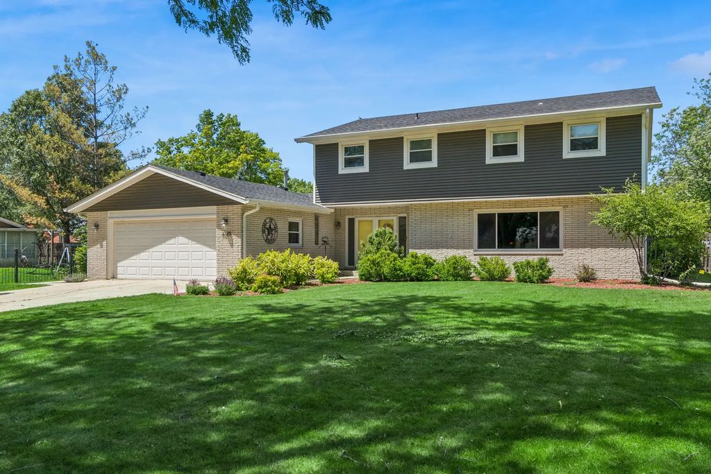 3225 Randy Road, Joliet