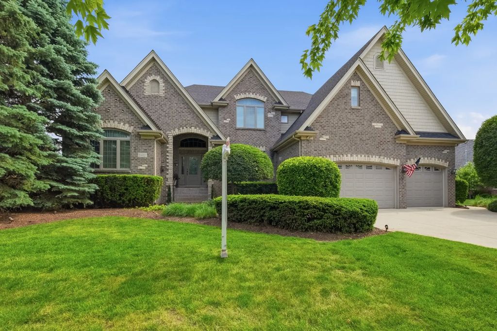 24821 W Easy Street, Plainfield