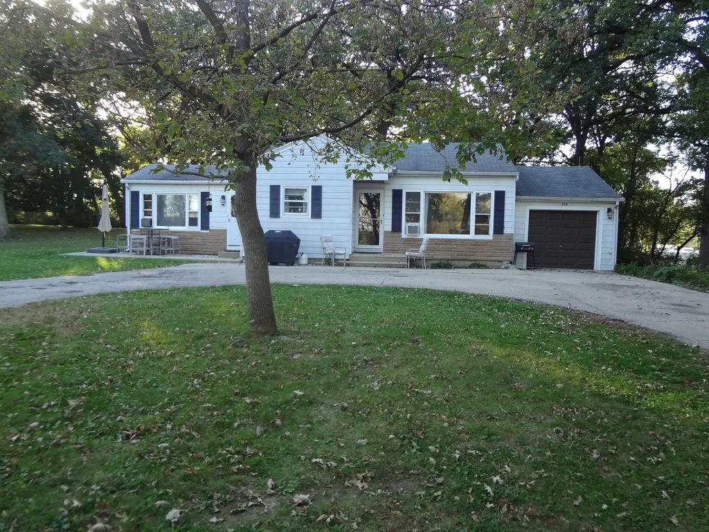22206 N Kelsey Road, Lake Barrington