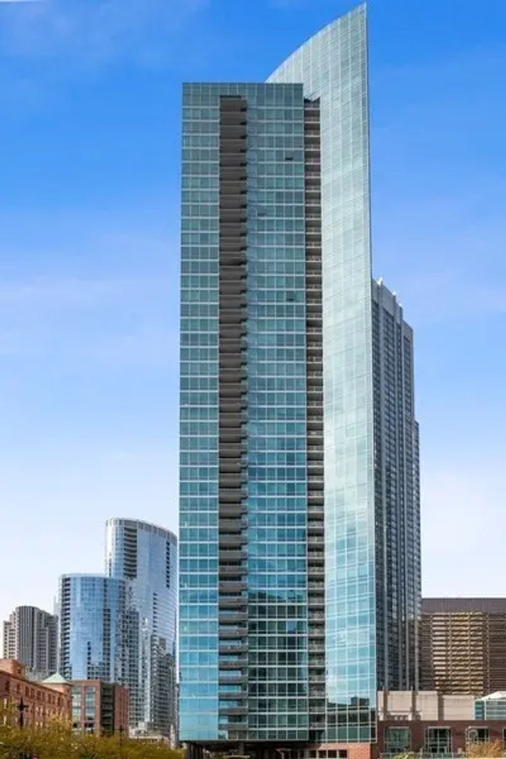 505 N Mcclurg Court 3704, Chicago