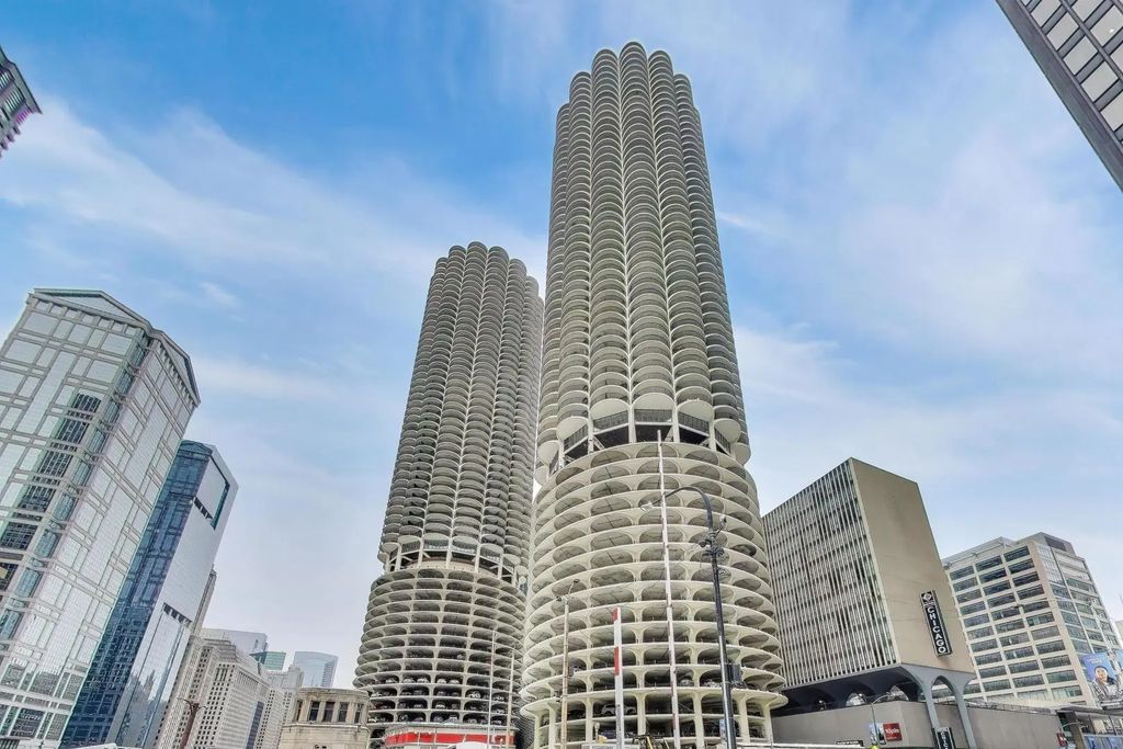 300 N State Street 3106, Chicago