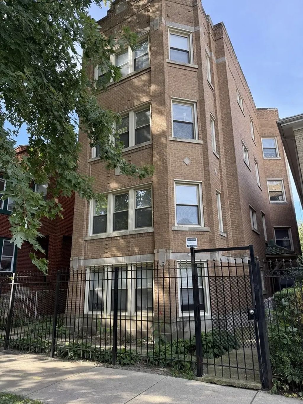 4950 N Albany Avenue 1, Chicago
