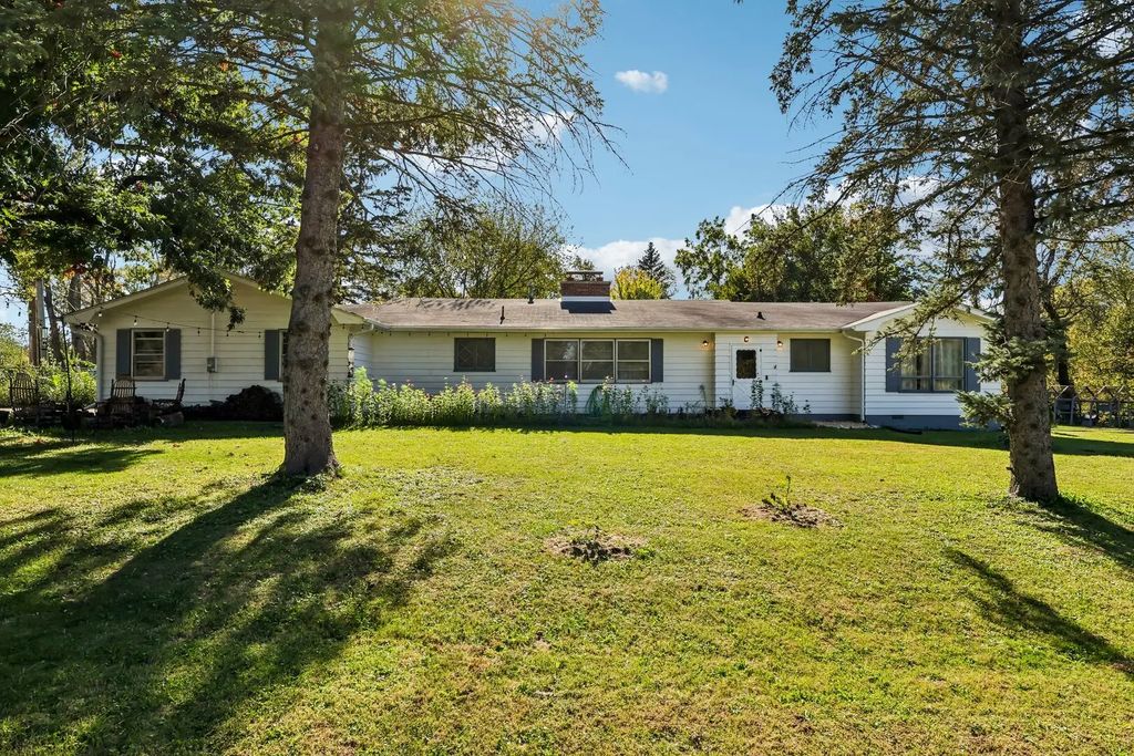 12302 Sunset Drive, Sycamore