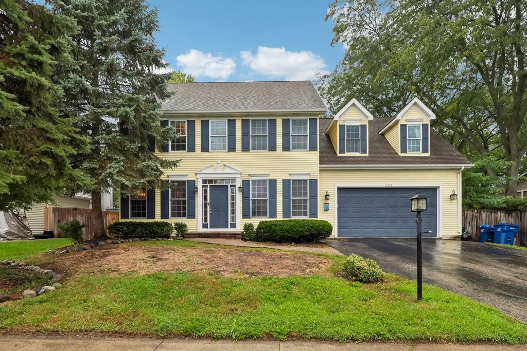 33584 N Almond Road, Grayslake