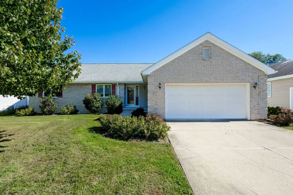 4068 4th Street A, East Moline