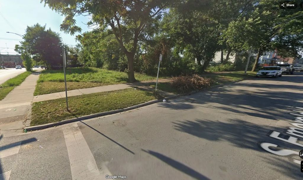 8256 S Emerald Avenue, Chicago