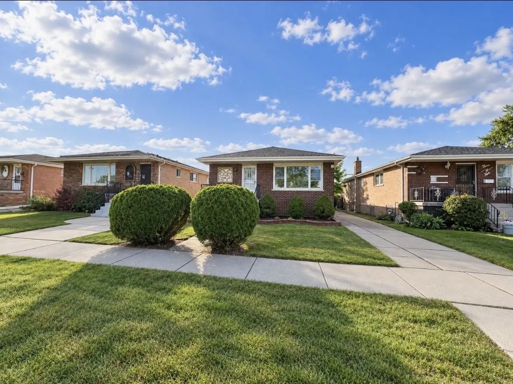 306 Prairie Avenue, Calumet City