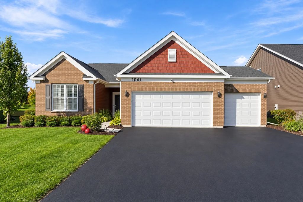 2061 Samantha Joy Lane, Bolingbrook