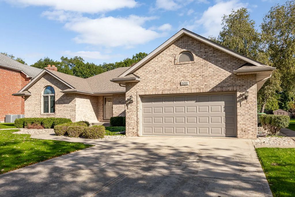 26208 W Lauren Drive, Channahon