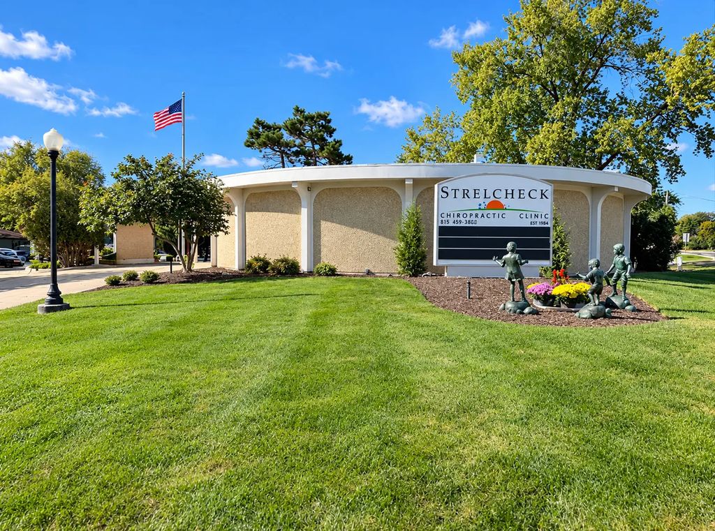 10 N Virginia Street, Crystal Lake