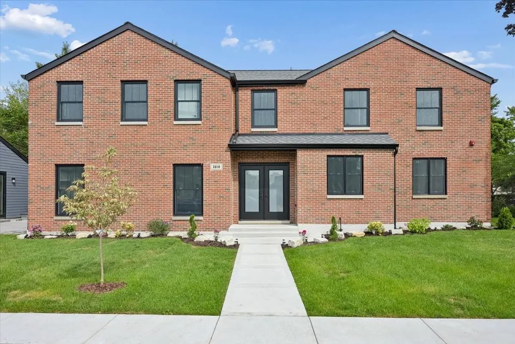 3810 W North Shore Avenue, Lincolnwood