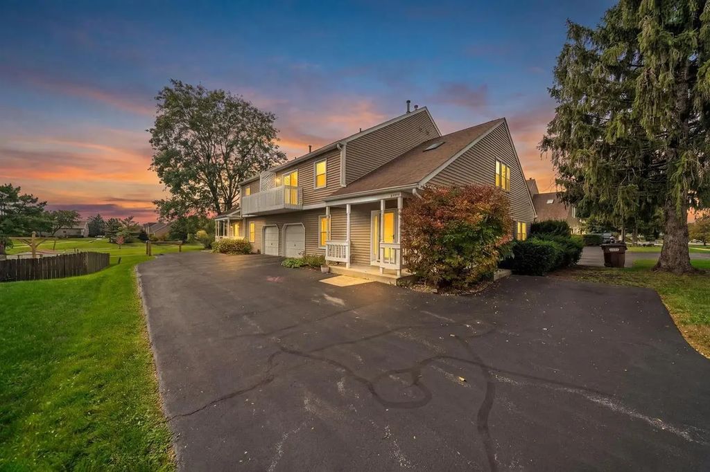 11411 Douglas Avenue C, Huntley