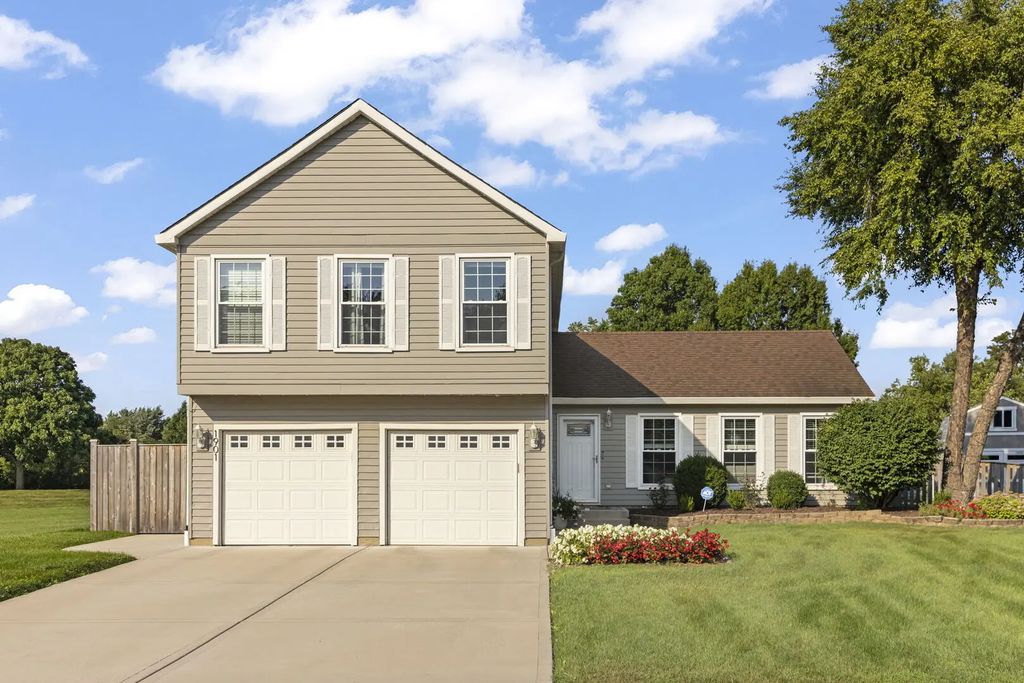 1901 Clydesdale Drive, Wheaton