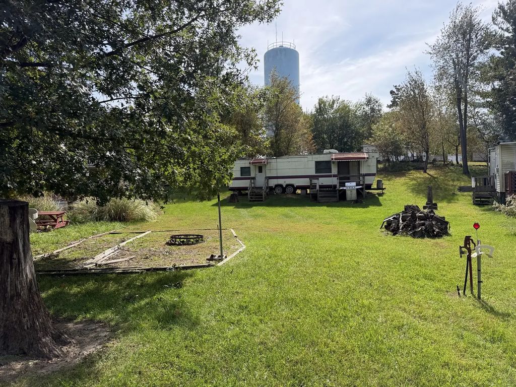 13-89 Woodhaven Lakes, Sublette