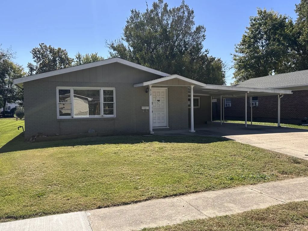 312 E Lindell Street, West Frankfort