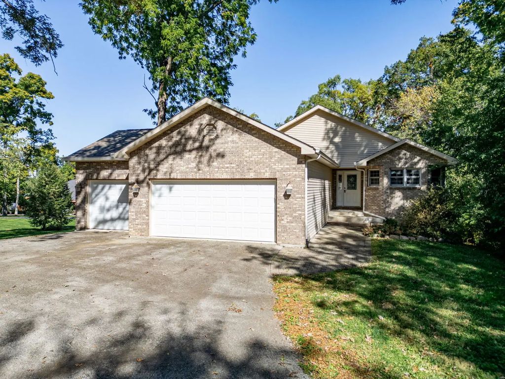 1938 Baintree Road, Davis