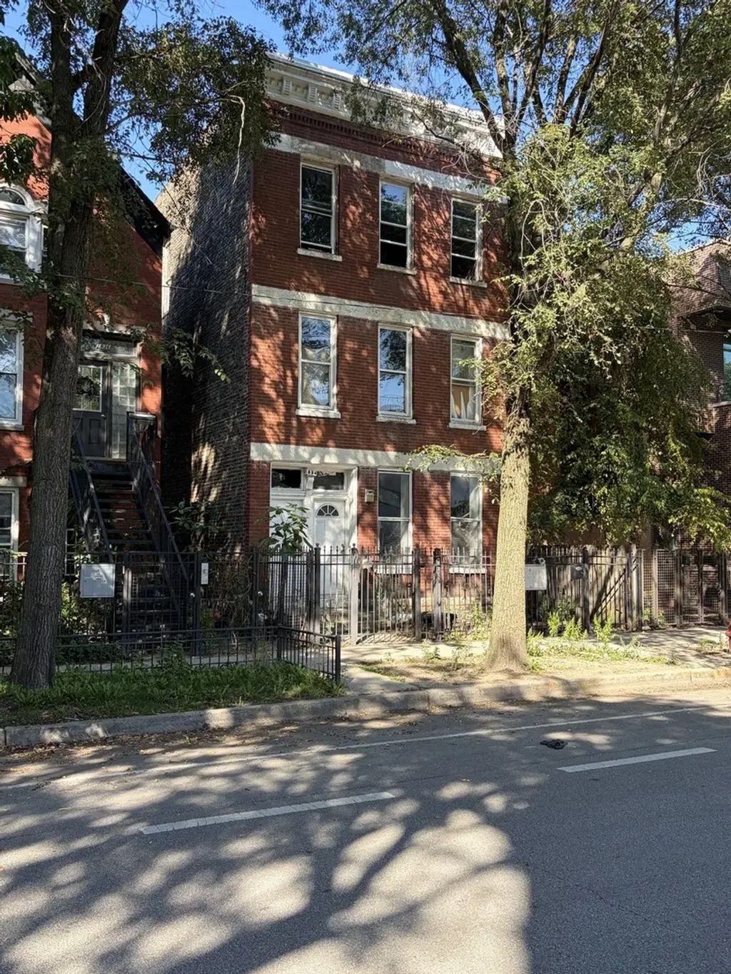 1834 W Erie Street, Chicago