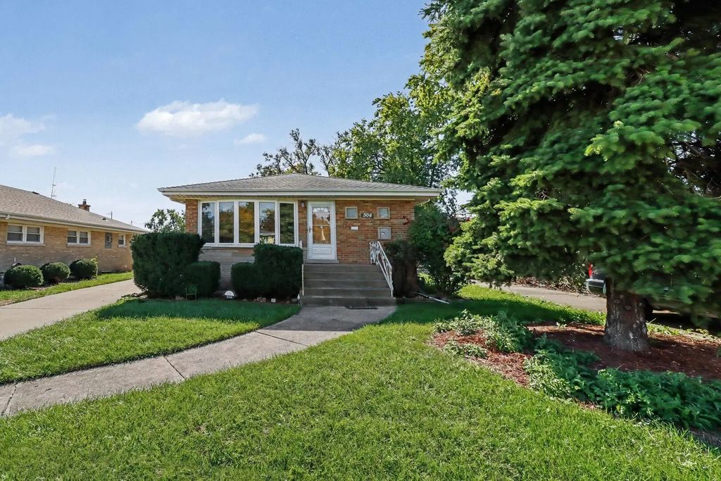 504 E Butterfield Road, Elmhurst