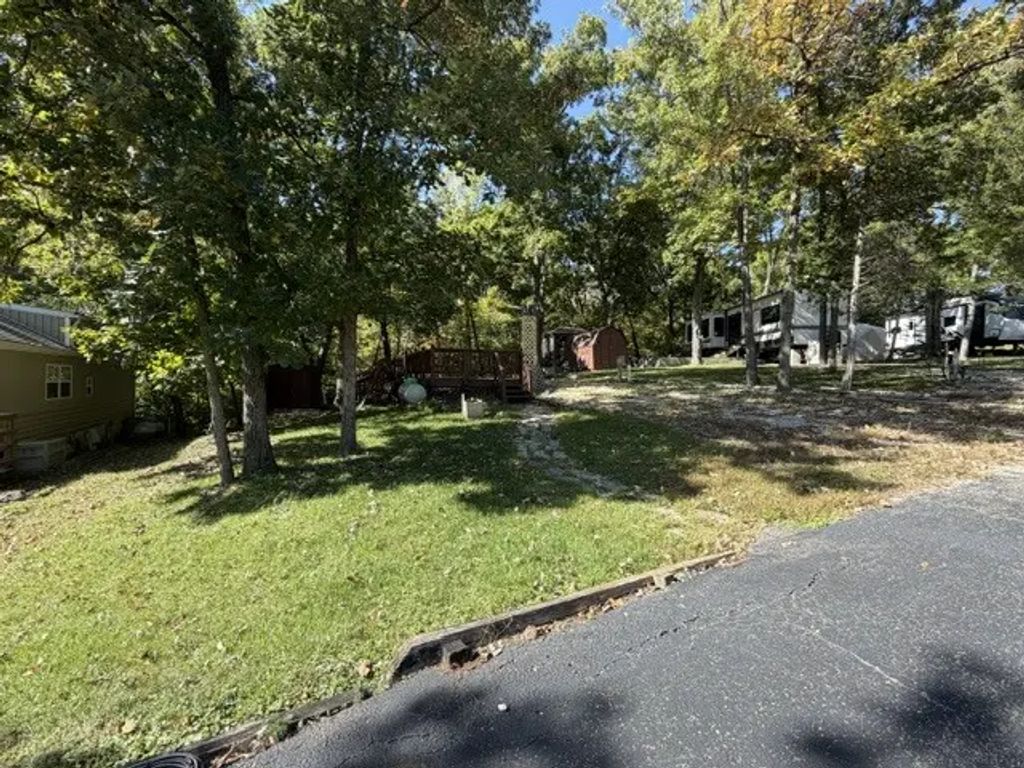 2795 E 28th Lot 570 Road, Seneca