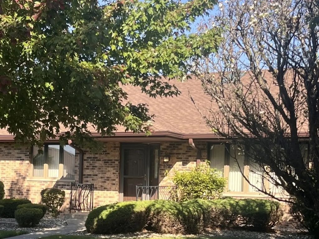 8314 Aspen Lane 8314, Tinley Park