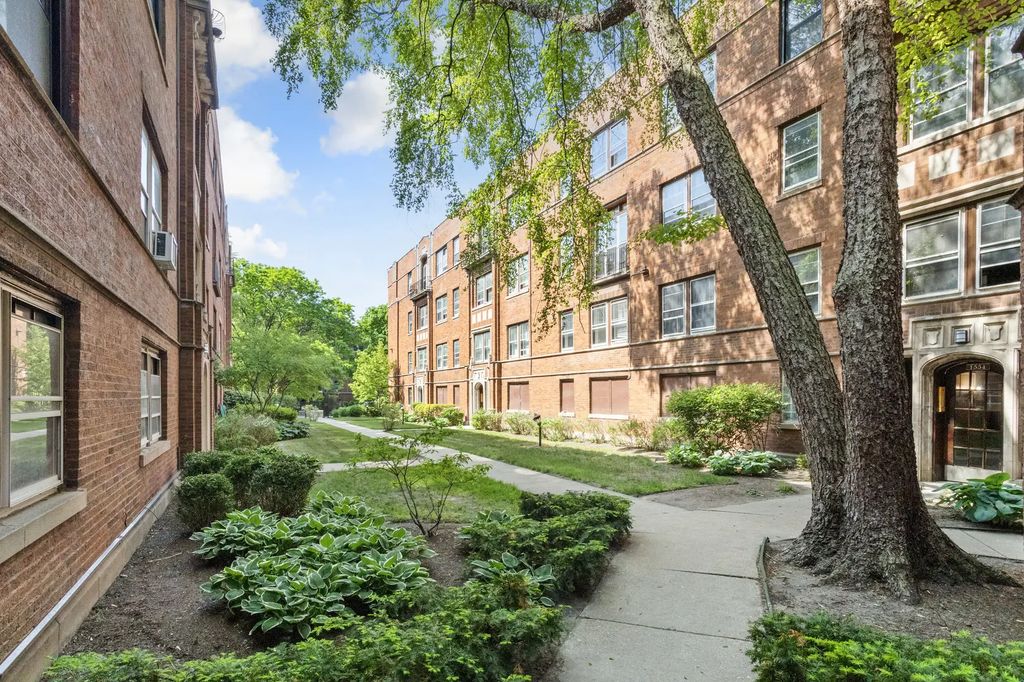 1554 W Juneway Terrace 1r, Chicago