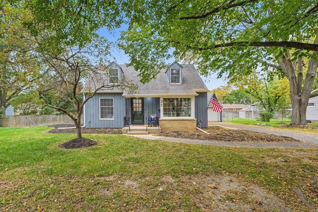 35 S Westlawn Avenue, Aurora