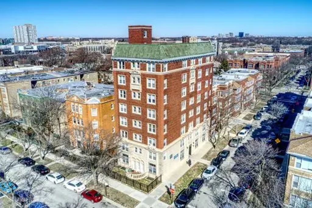 7450 N Greenview Avenue 71, Chicago