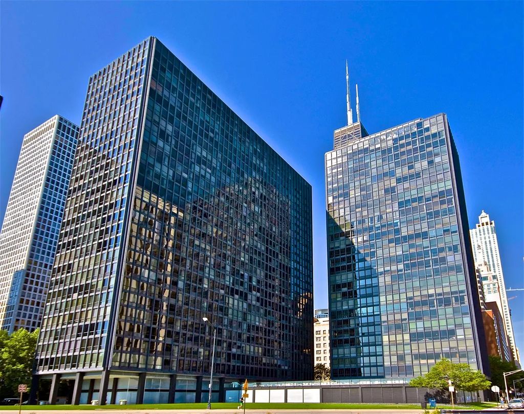 910 N Lake Shore Drive 2518, Chicago