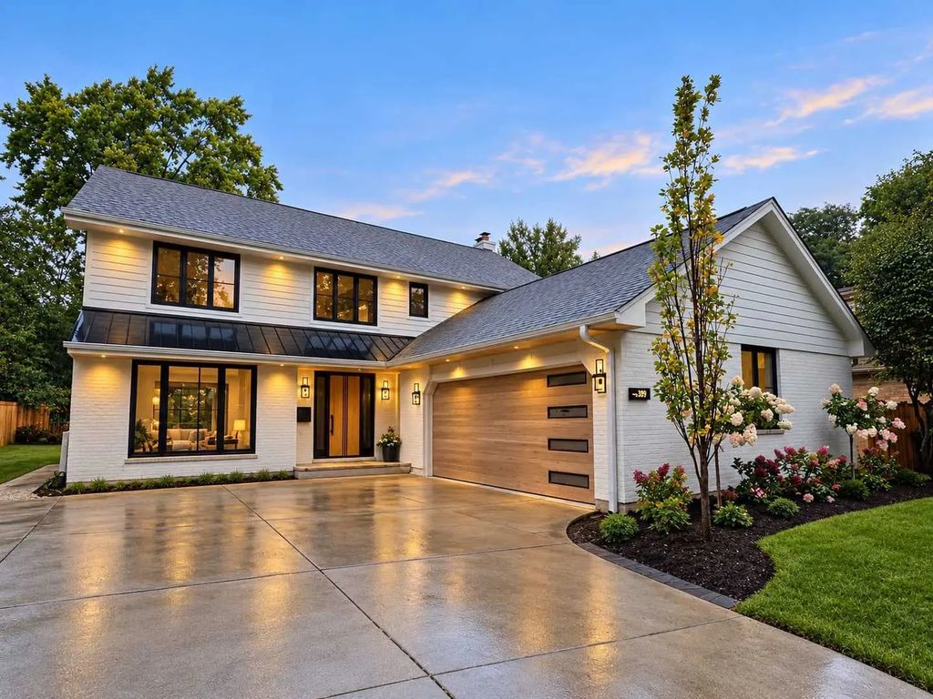 309 W Maple Street, Hinsdale