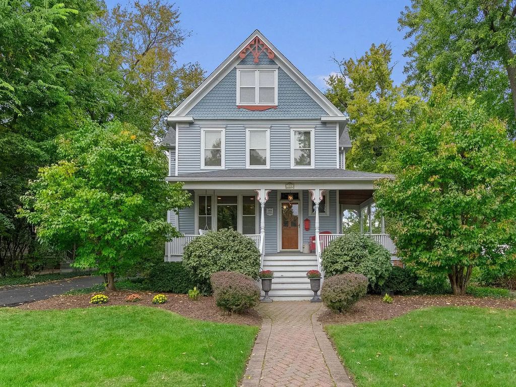 426 W Maple Street, Lombard