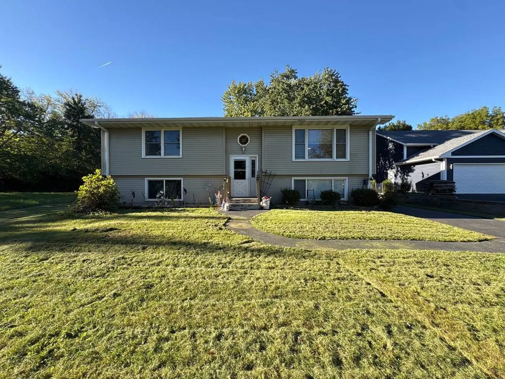 115 Se Brandywine Drive, Poplar Grove