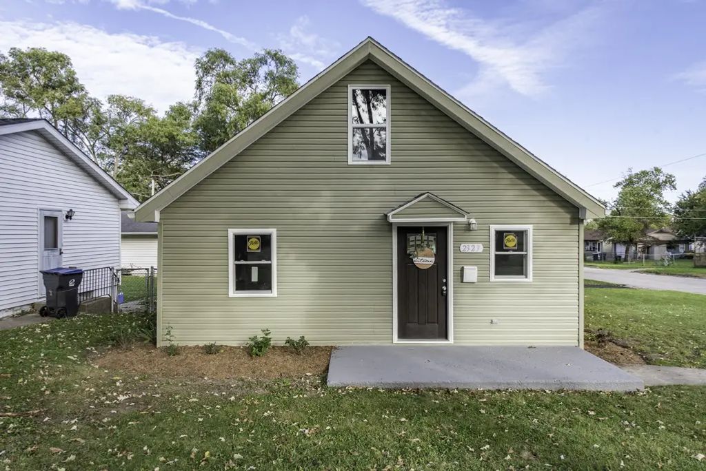 2323 Horeb Avenue, Zion