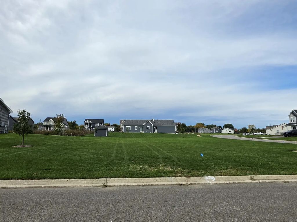 211 Christensen Street, Hinckley