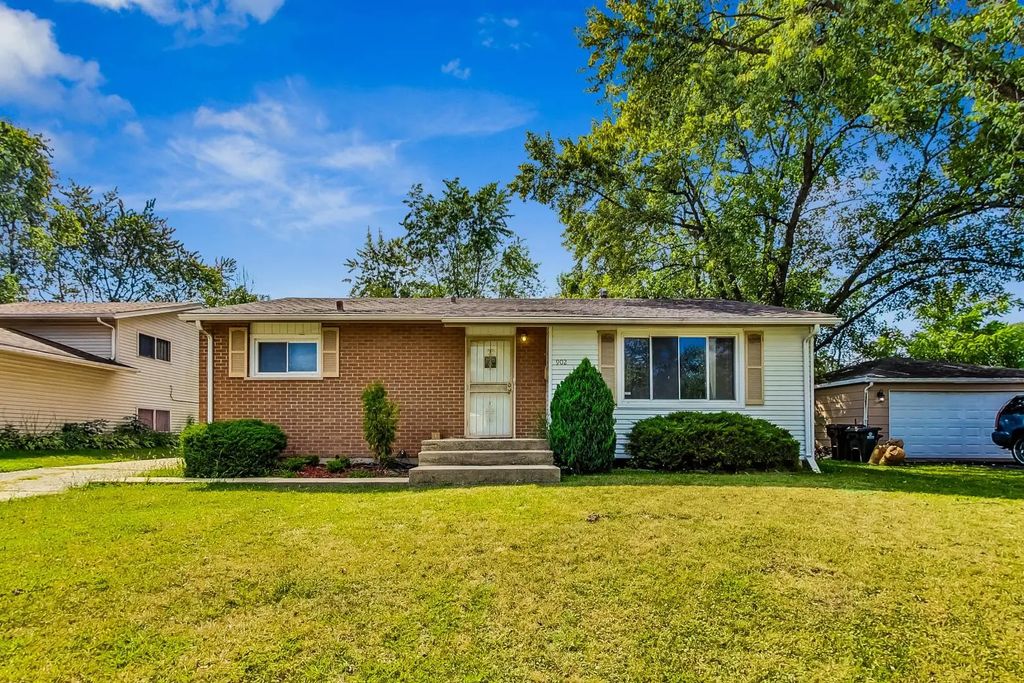 902 Union Drive, University Park