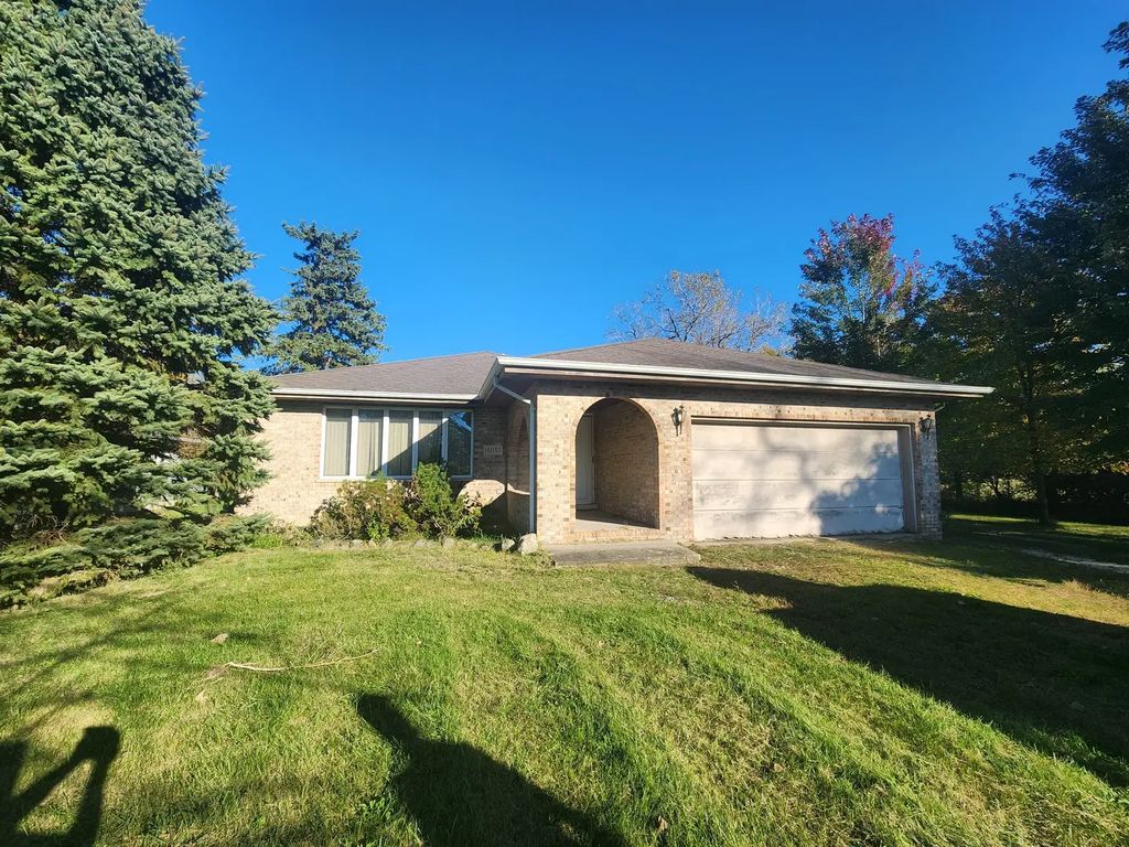 18055 Highland Avenue, Tinley Park