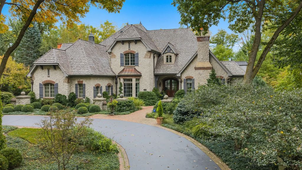 1317 Fox Glen Drive, St. Charles